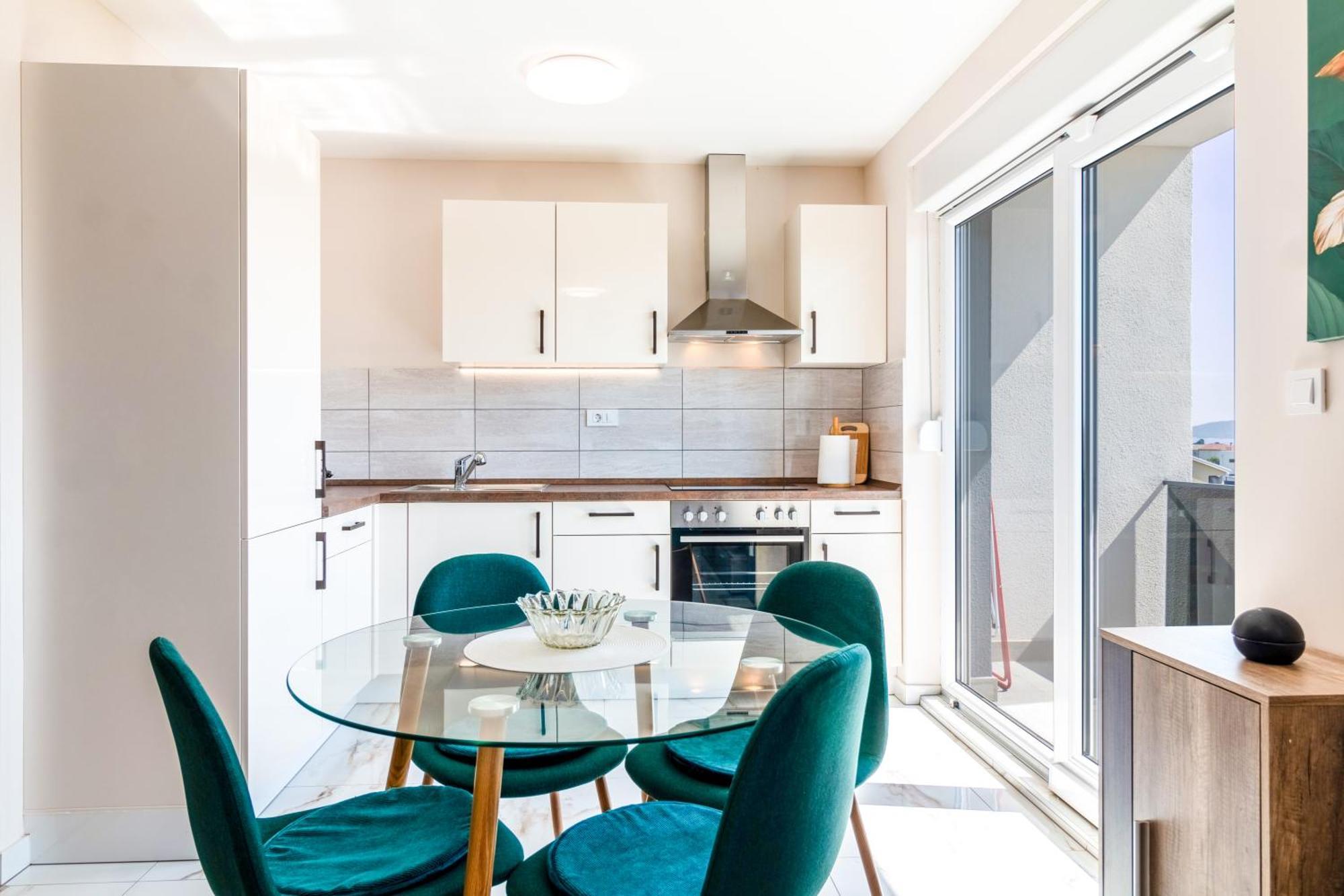 Apartmani Nela Kastela Bagian luar foto