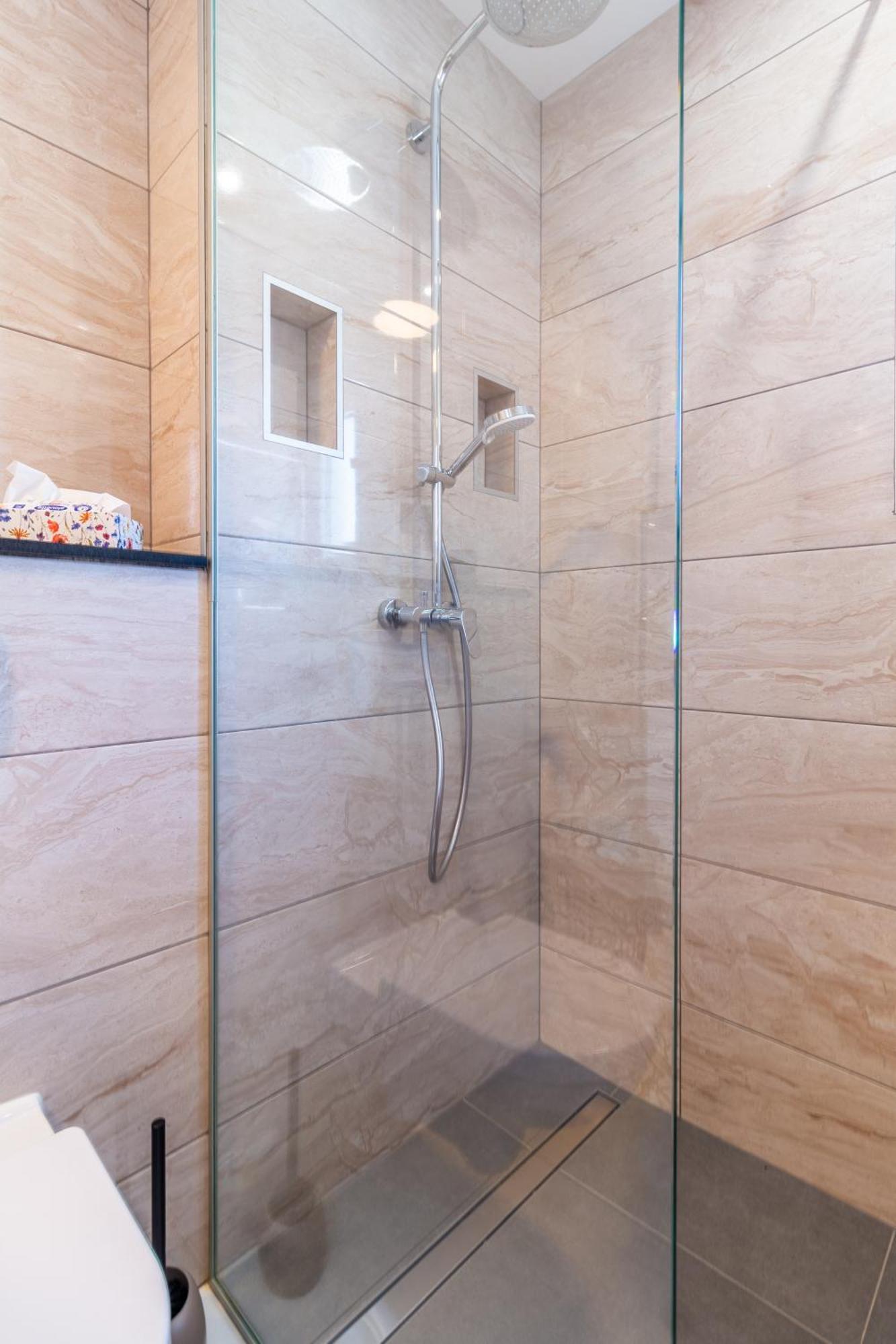 Apartmani Nela Kastela Bagian luar foto