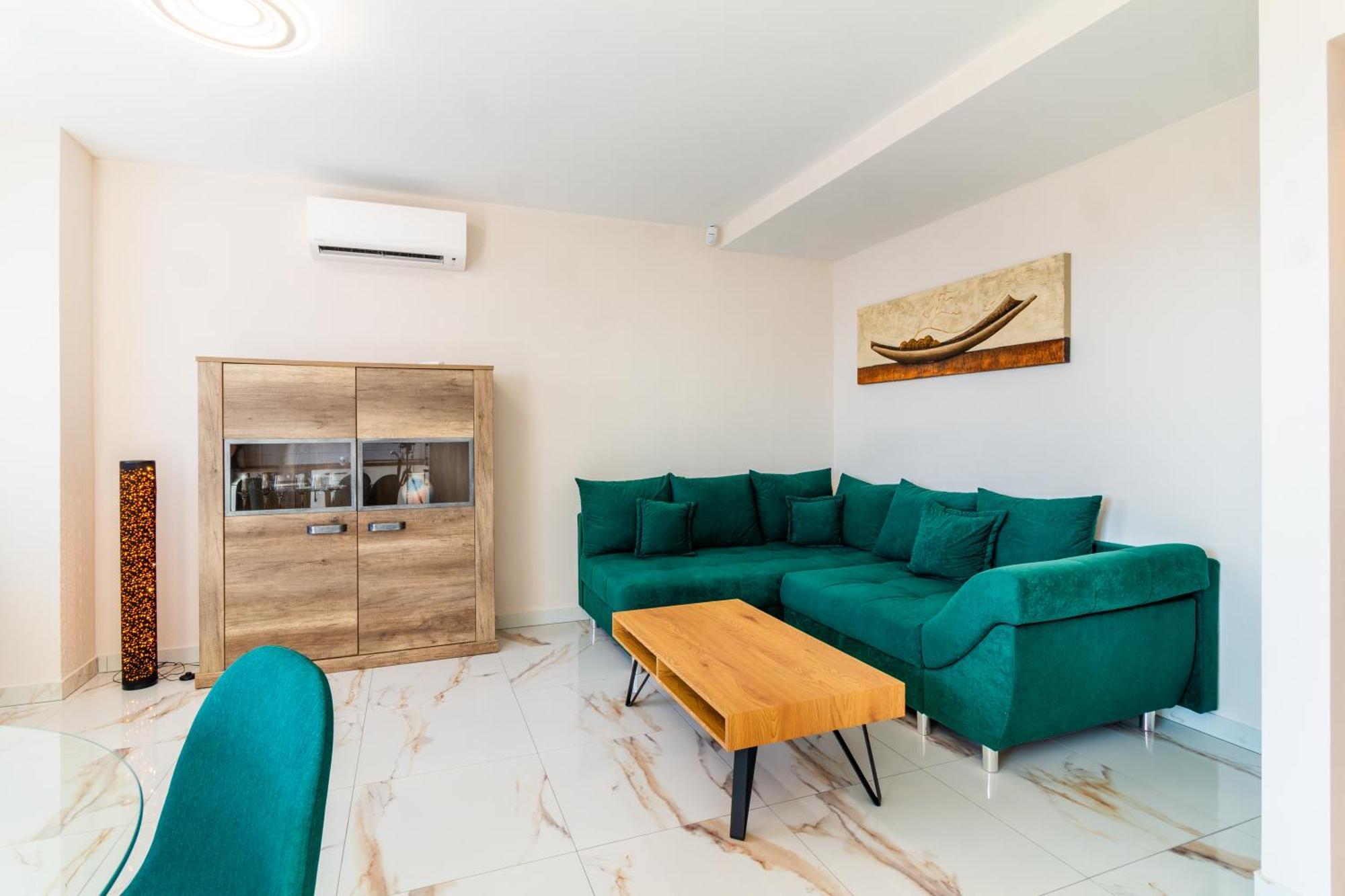 Apartmani Nela Kastela Bagian luar foto