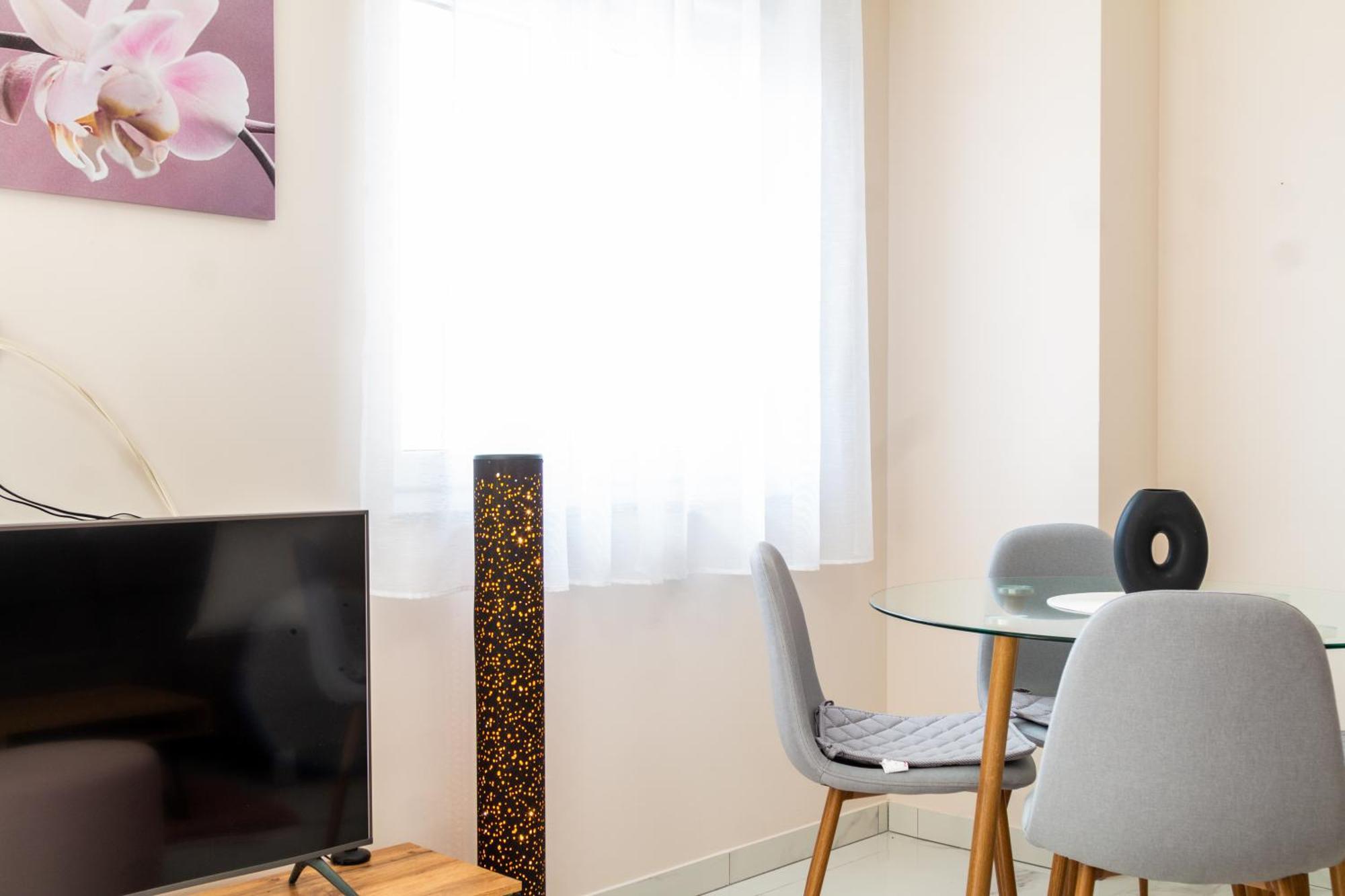 Apartmani Nela Kastela Bagian luar foto