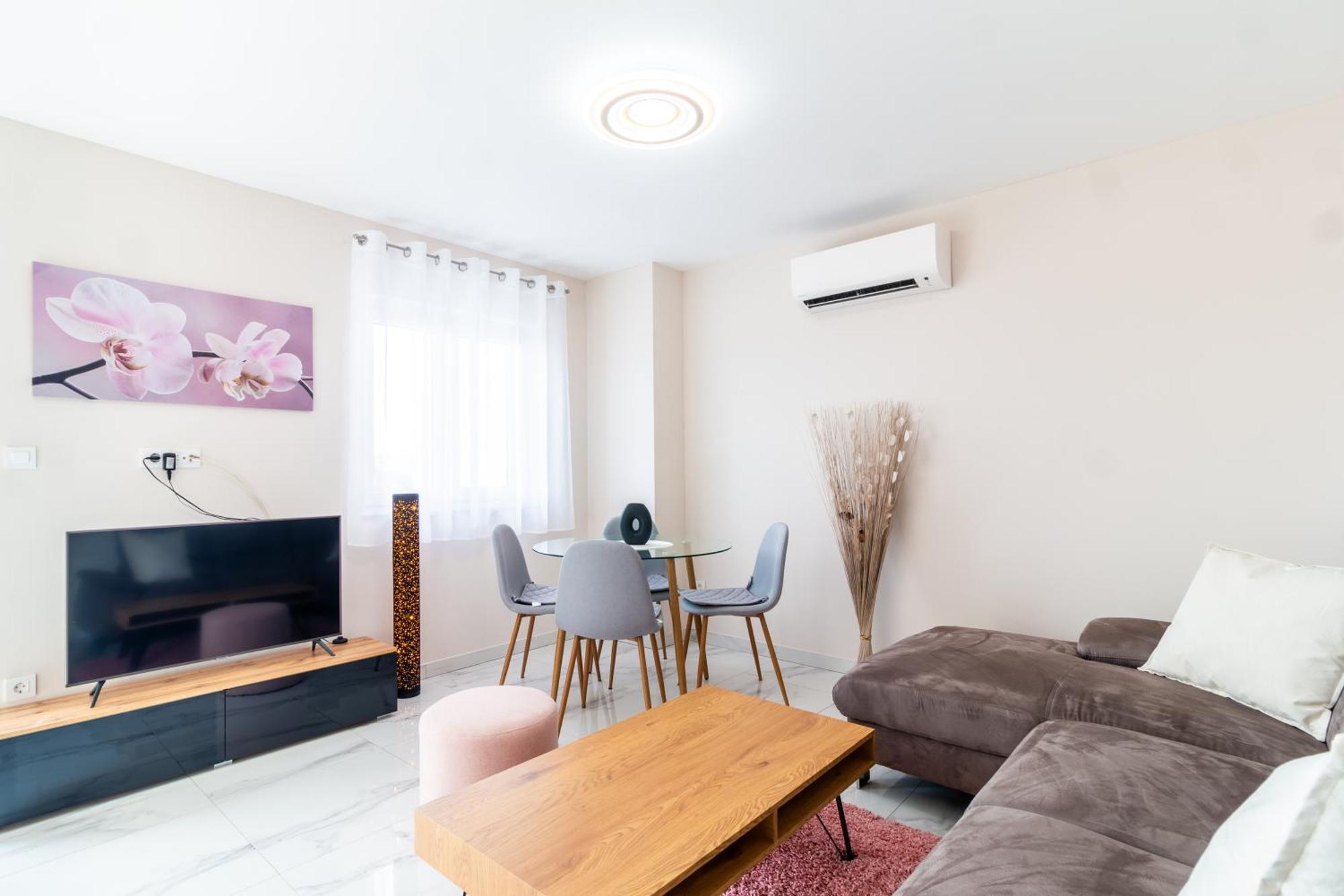 Apartmani Nela Kastela Bagian luar foto
