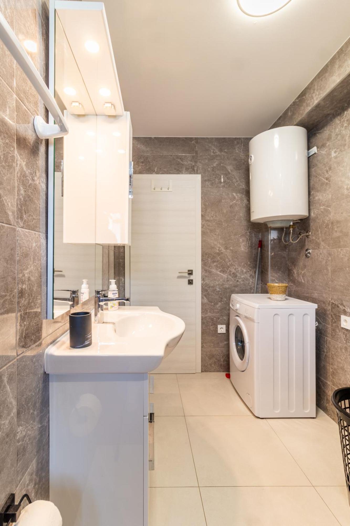 Apartmani Nela Kastela Bagian luar foto