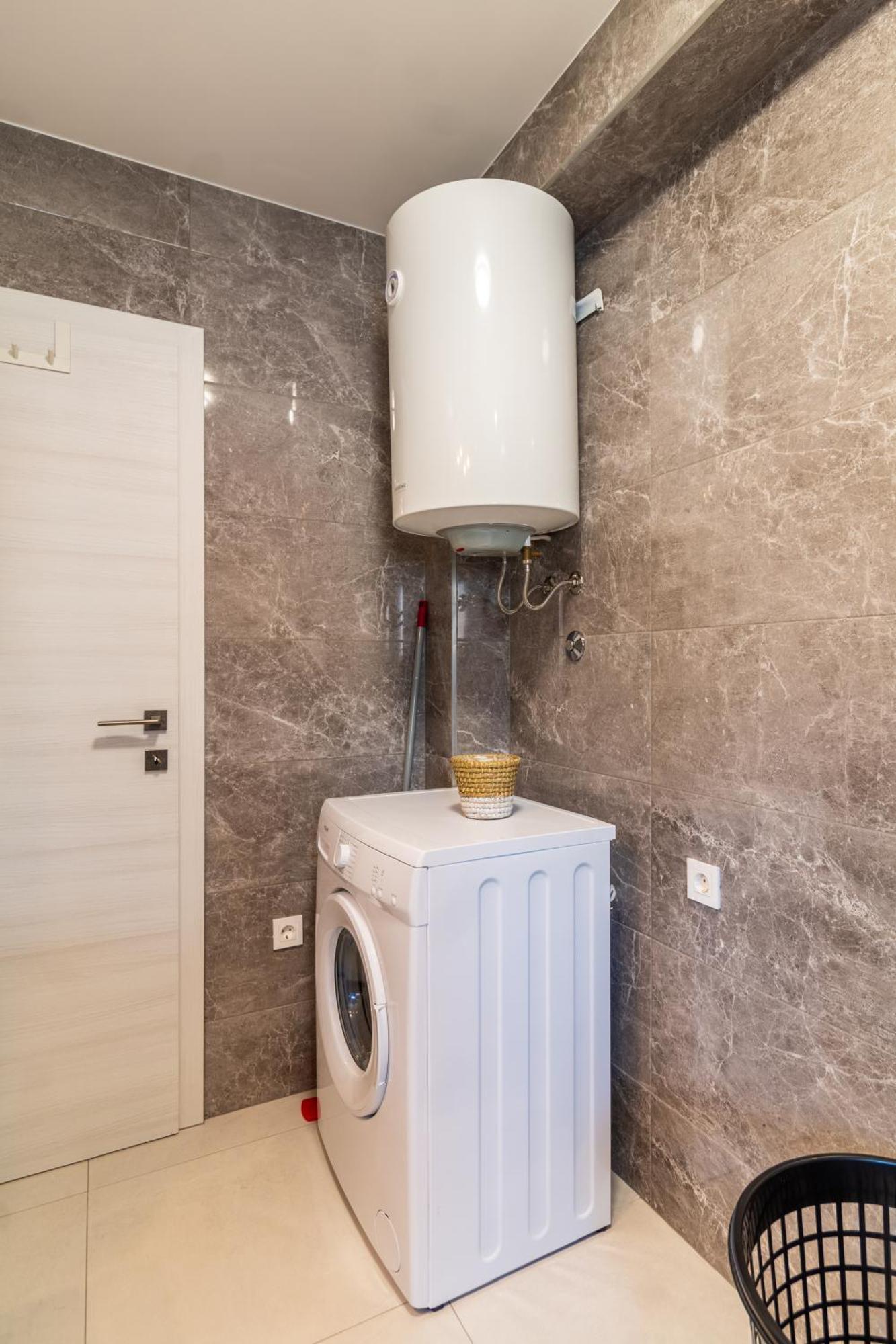 Apartmani Nela Kastela Bagian luar foto