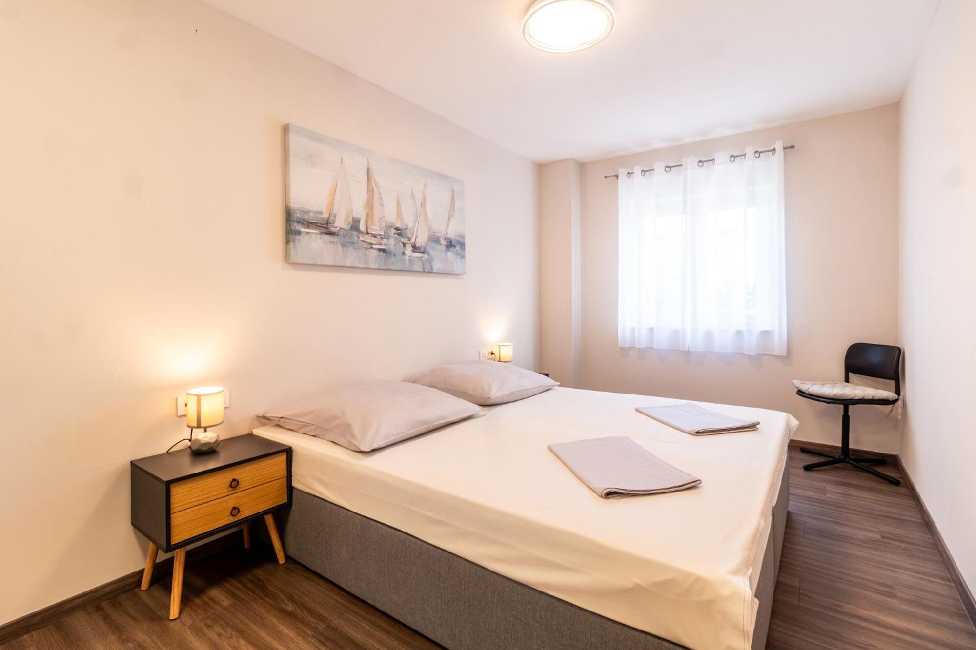 Apartmani Nela Kastela Bagian luar foto