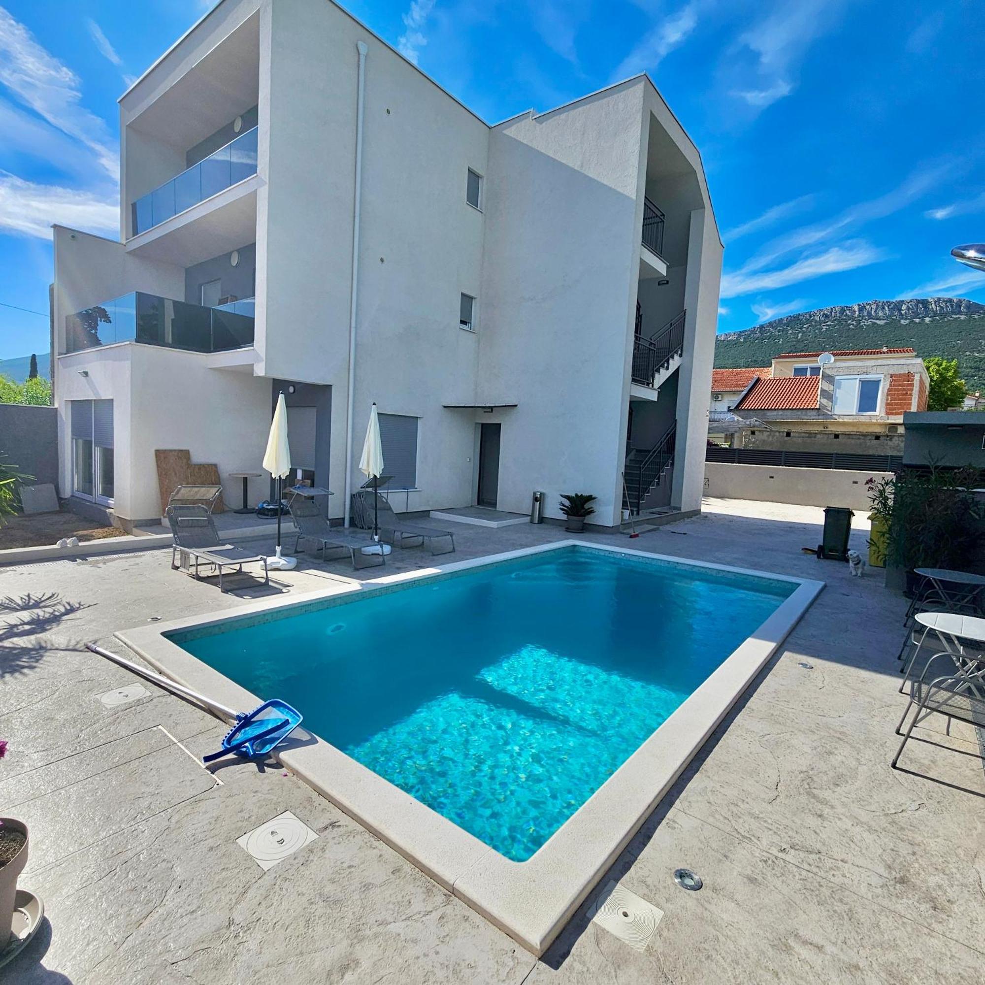 Apartmani Nela Kastela Bagian luar foto